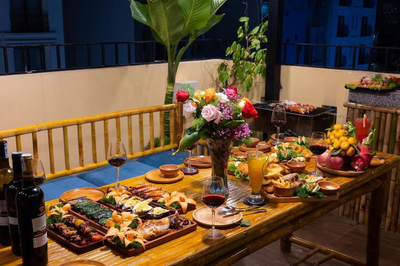 Nalini Hotel & Apartment Дананг