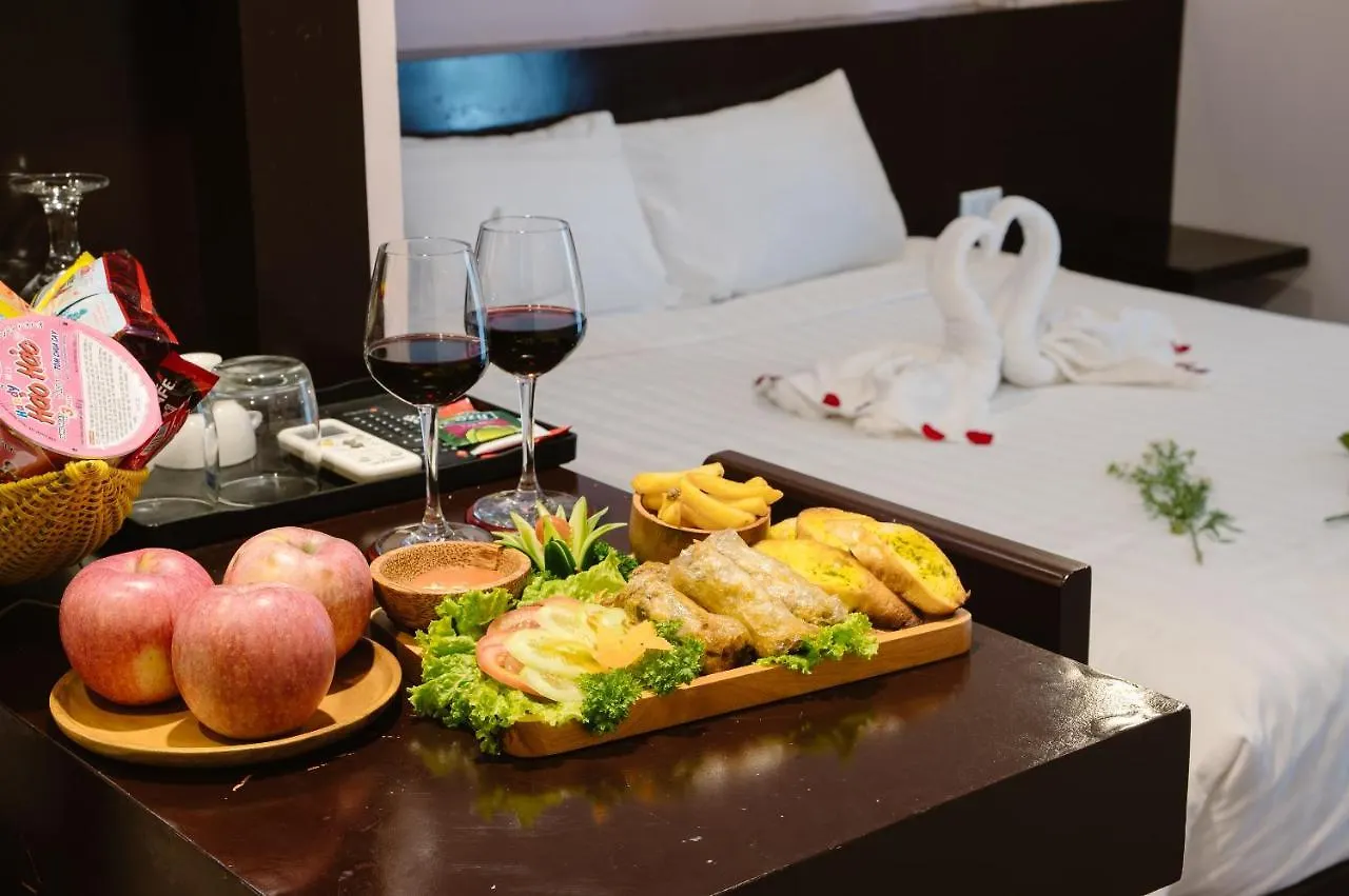 Nalini Hotel & Apartment Дананг