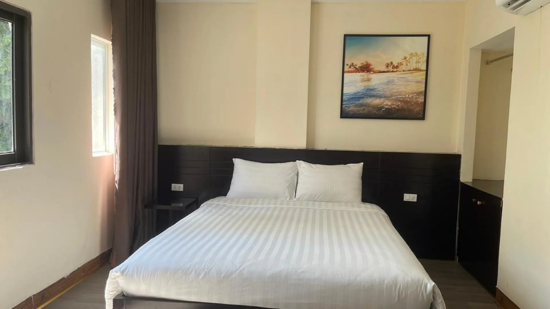 Nalini Hotel & Apartment Дананг